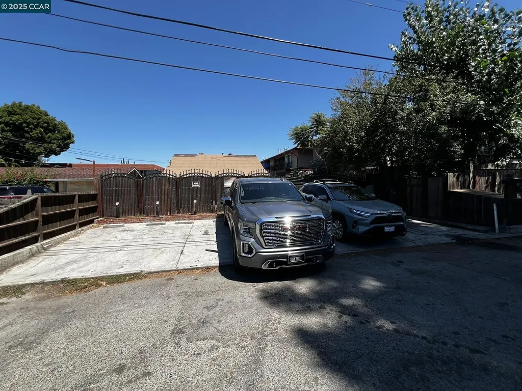 1110 Eureka Lane Concord CA 94520