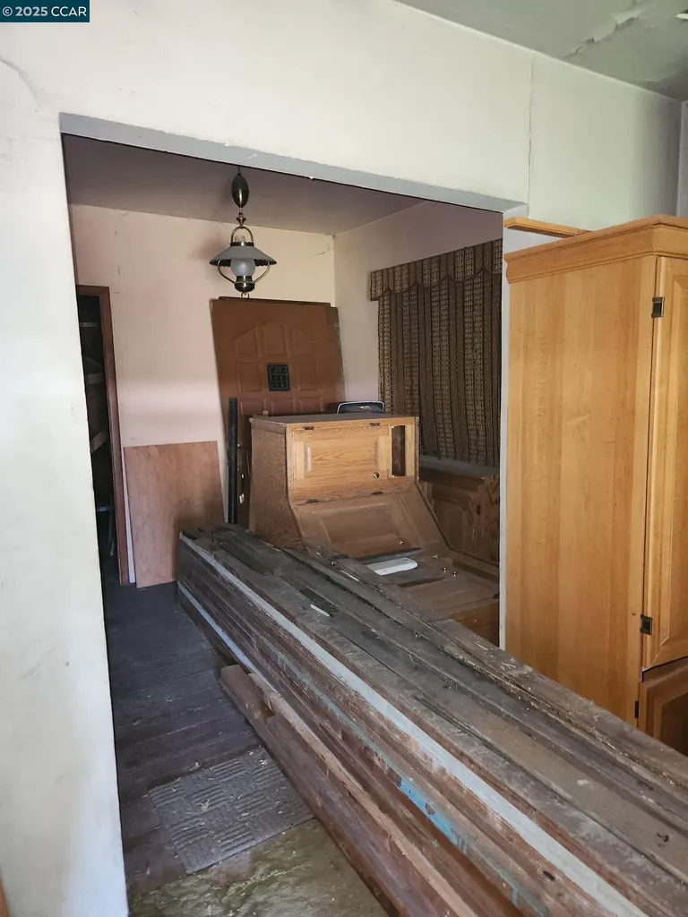 1110 Eureka Lane Concord CA 94520