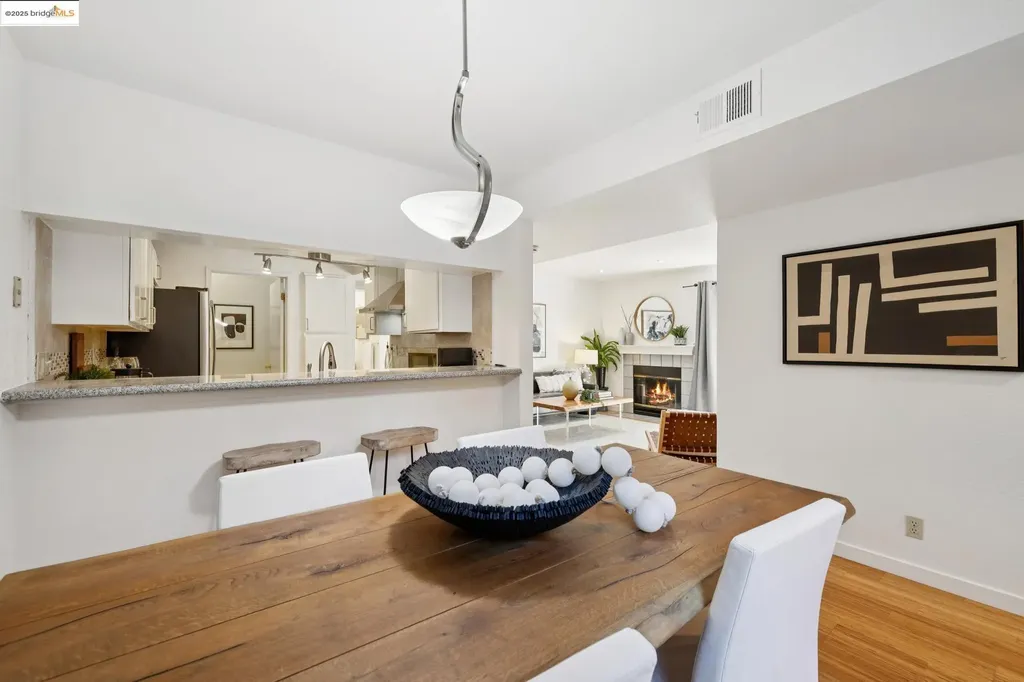 760 Canyon Oaks Drive Oakland CA 94605