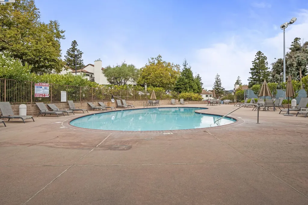 21071 Gary Drive Hayward CA 94546