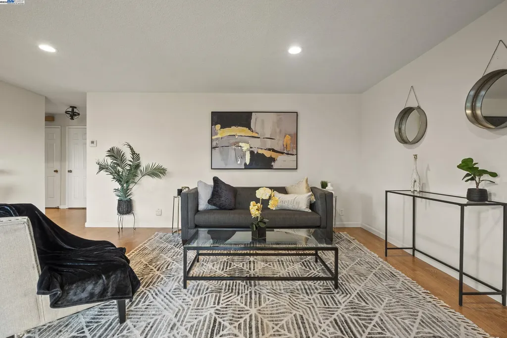 21071 Gary Drive Hayward CA 94546
