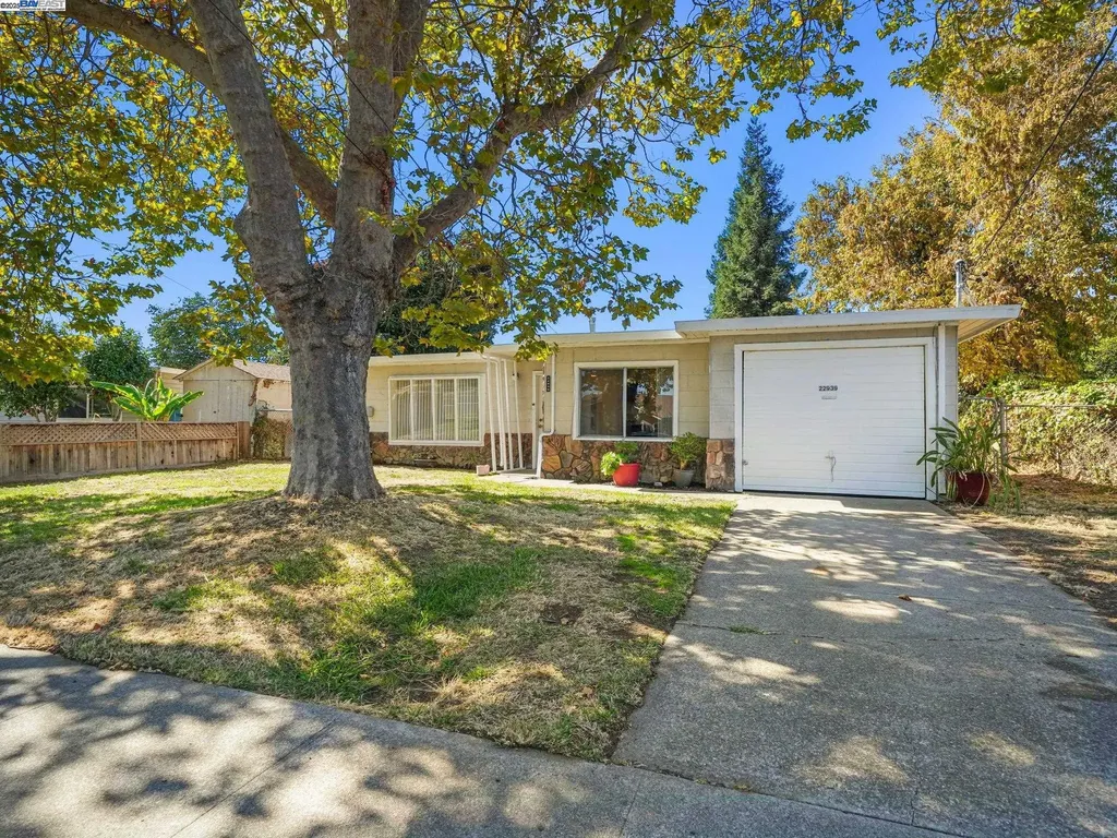 22939 Santa Clara Street Hayward CA 94541