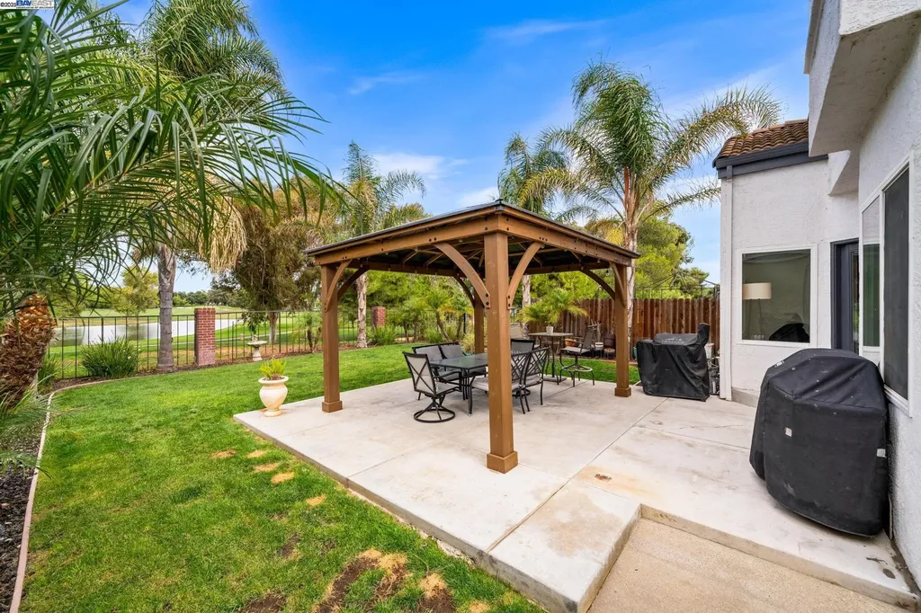 2779 Cherry Hills Drive Discovery Bay CA 94505