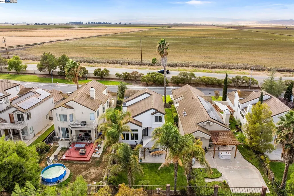 2779 Cherry Hills Drive Discovery Bay CA 94505