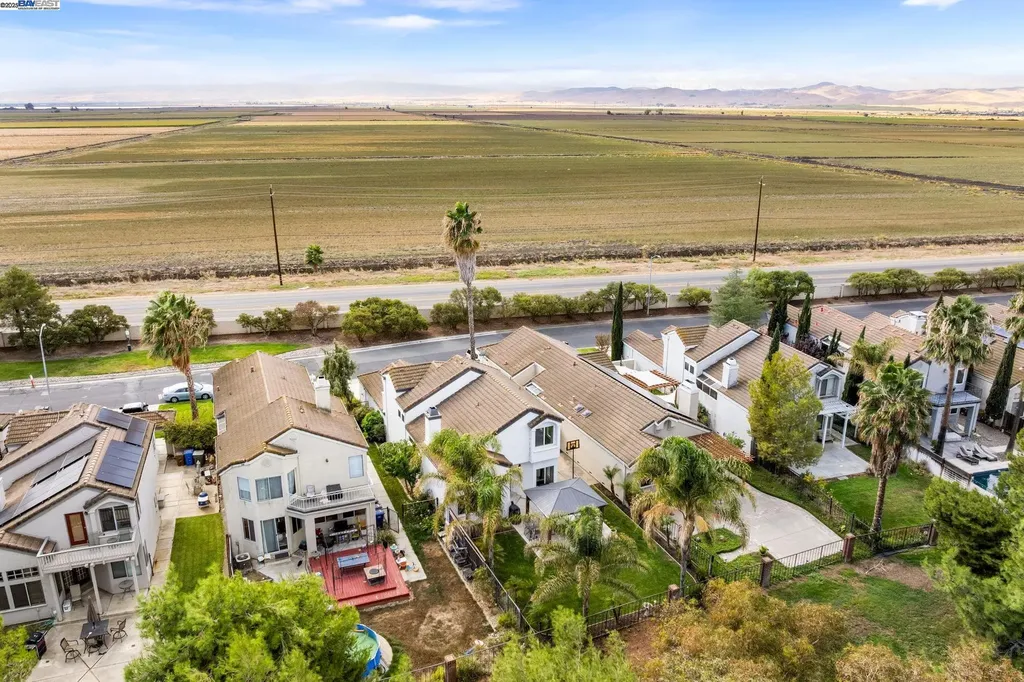 2779 Cherry Hills Drive Discovery Bay CA 94505