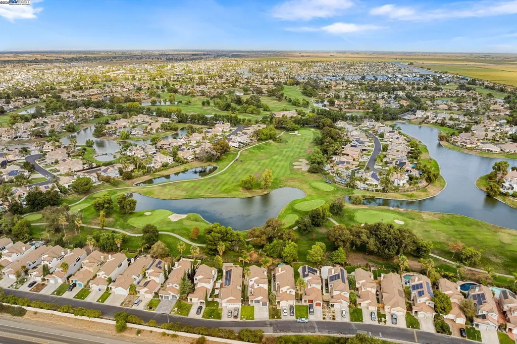 2779 Cherry Hills Drive Discovery Bay CA 94505