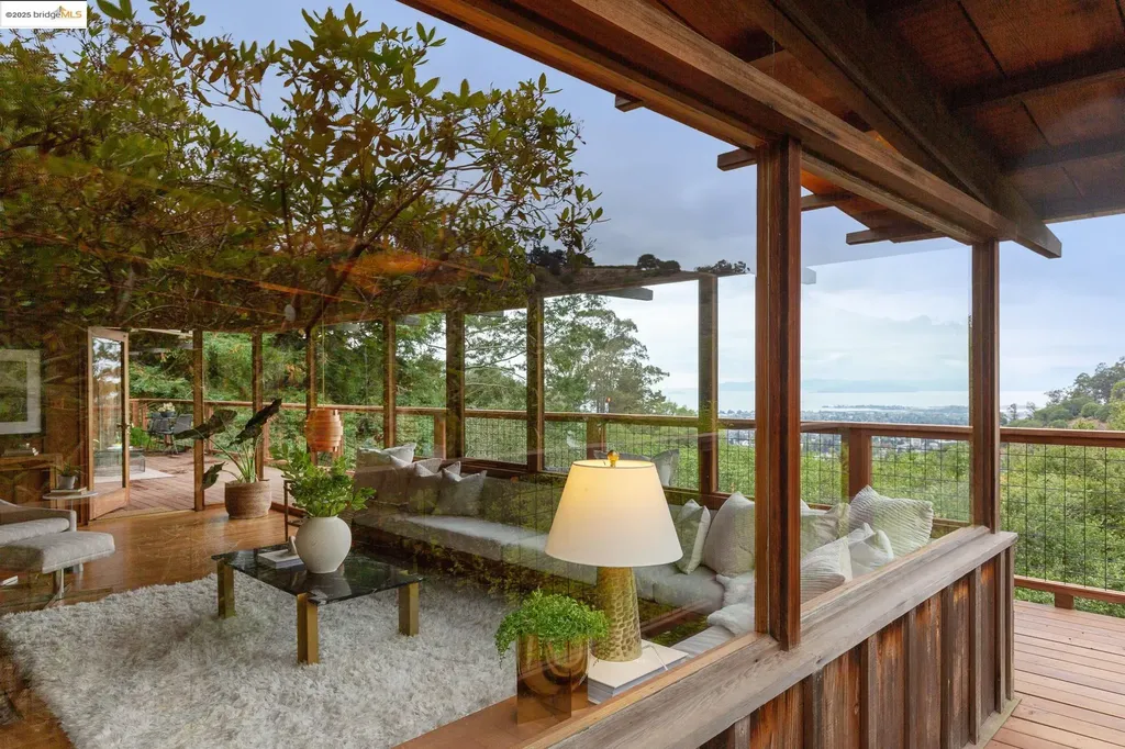 1021 Siler Place Berkeley CA 94705