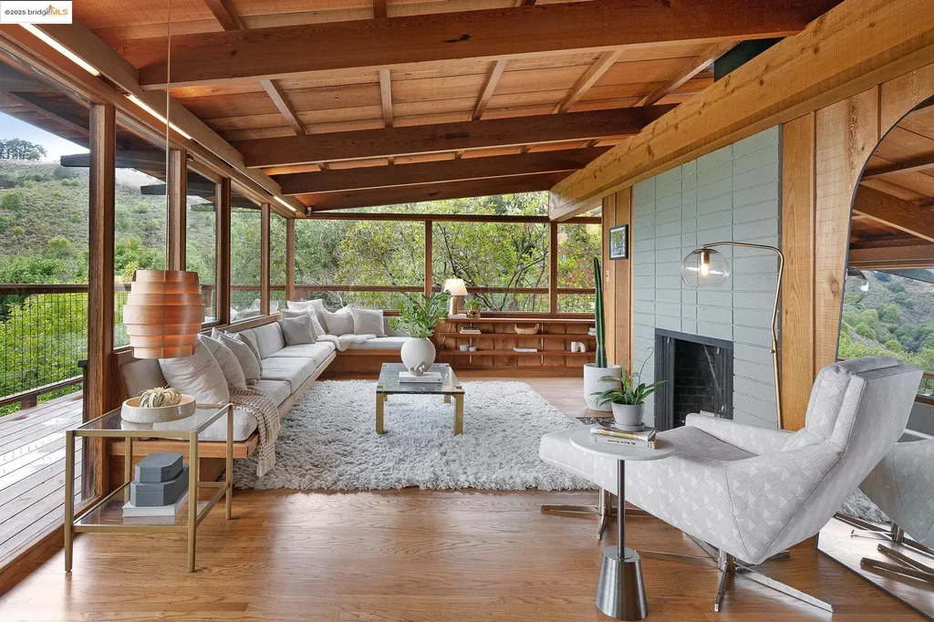 1021 Siler Place Berkeley CA 94705