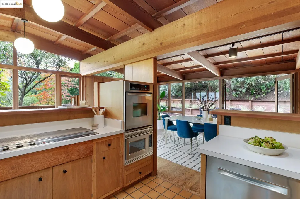 1021 Siler Place Berkeley CA 94705