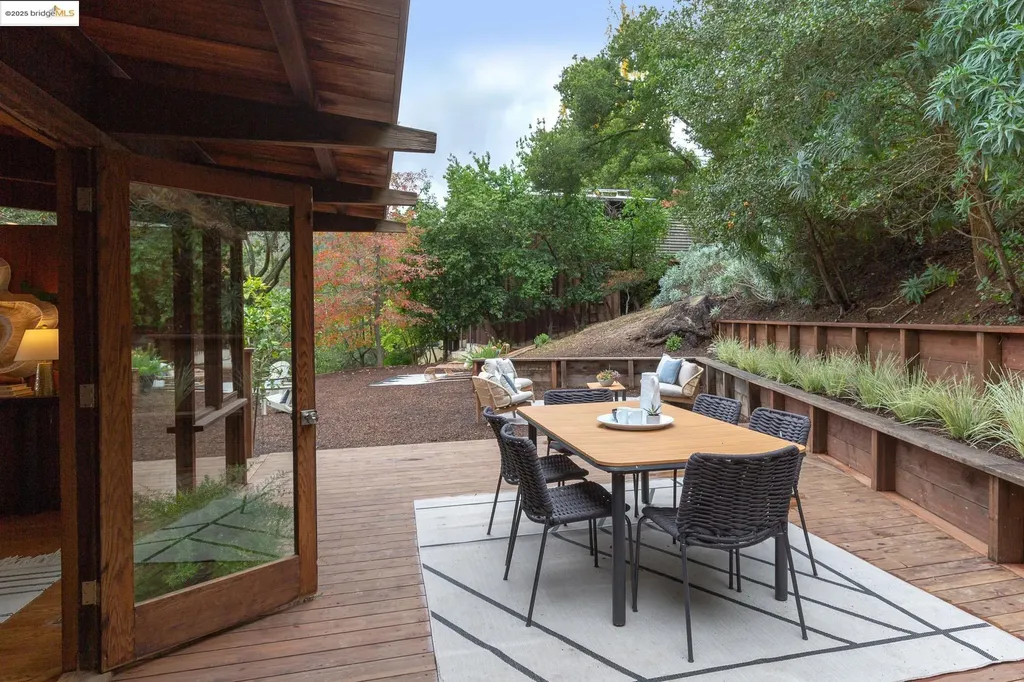 1021 Siler Place Berkeley CA 94705