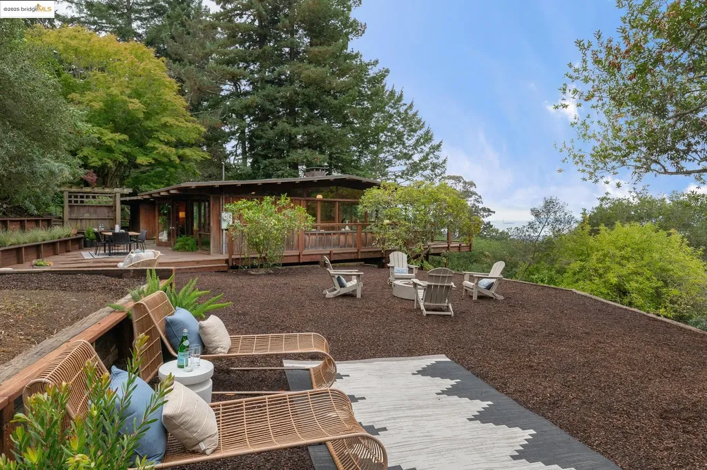 1021 Siler Place Berkeley CA 94705
