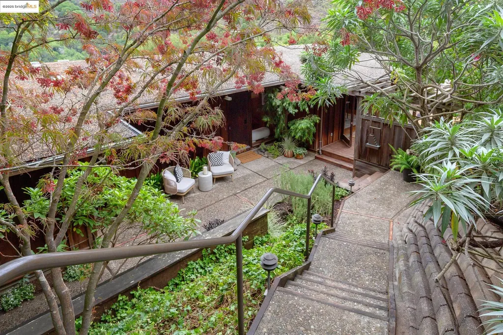 1021 Siler Place Berkeley CA 94705