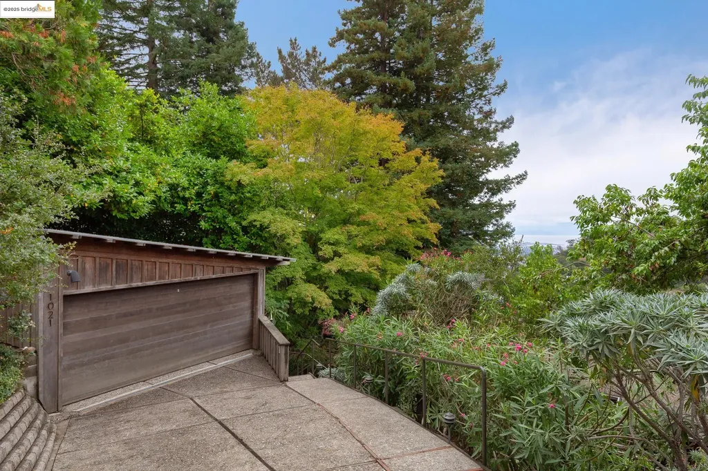1021 Siler Place Berkeley CA 94705