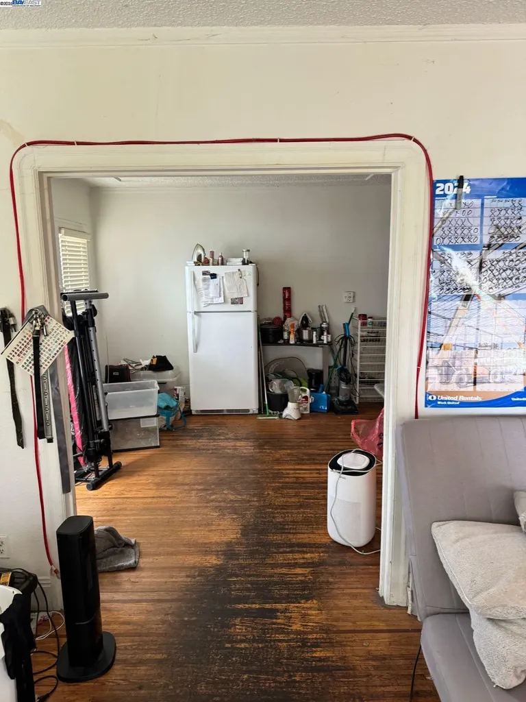 2123 High Street Oakland CA 94601