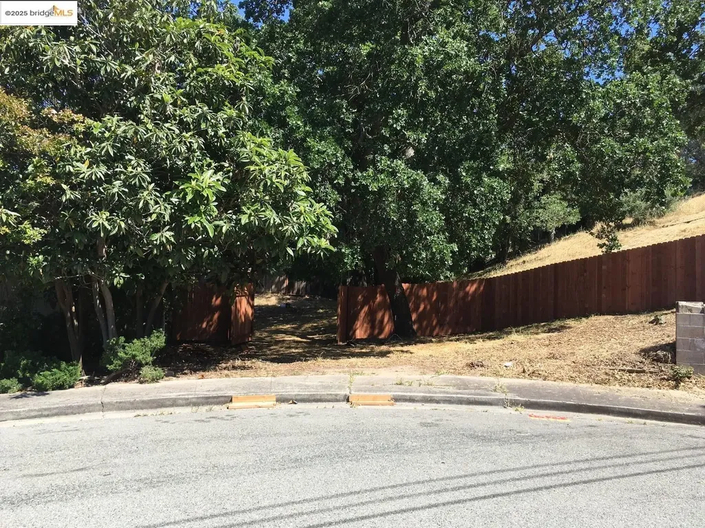 1032 Millbrook Court Walnut Creek CA 94598
