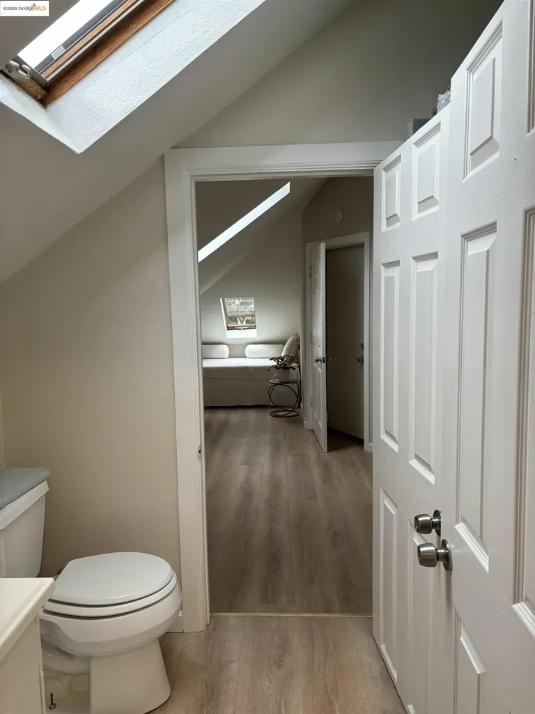 2628 School Street Oakland CA 94602