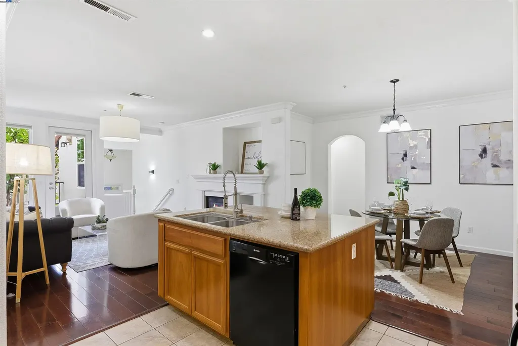 4126 Clarinbridge Circle Dublin CA 94568