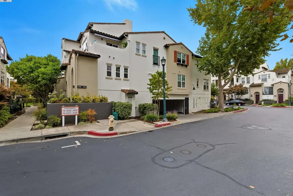 4126 Clarinbridge Circle Dublin CA 94568