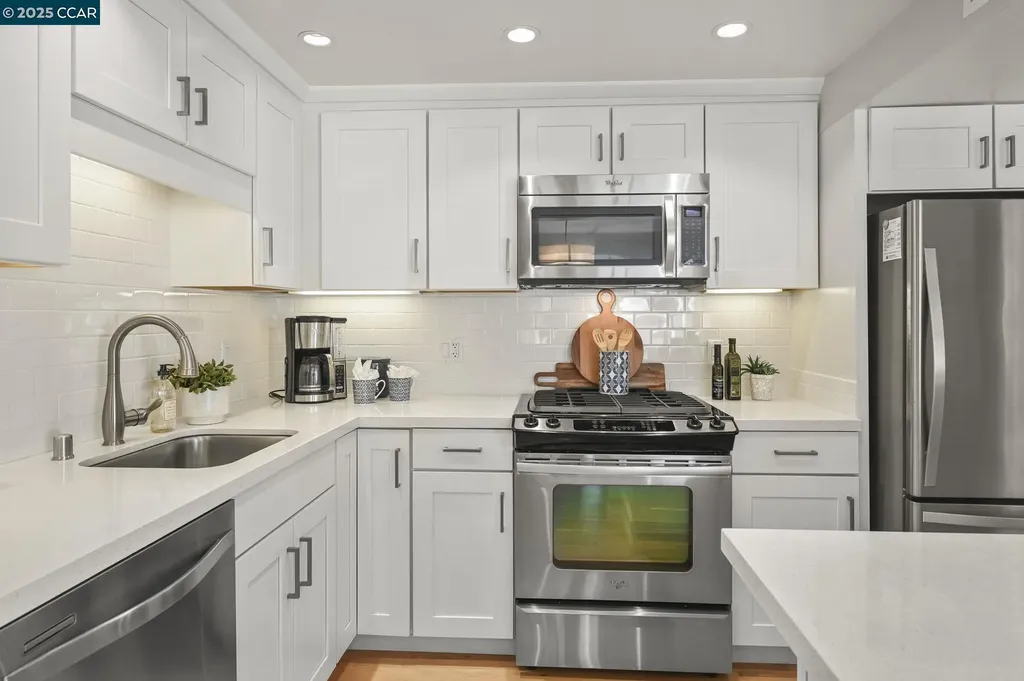 2000 Golden Rain Road Walnut Creek CA 94595