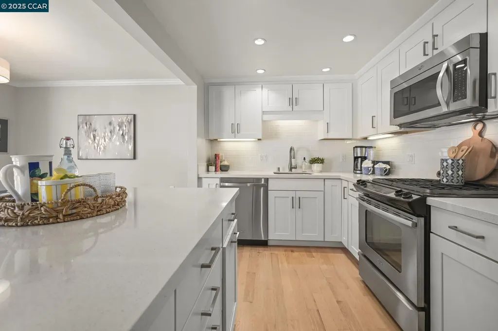 2000 Golden Rain Road Walnut Creek CA 94595