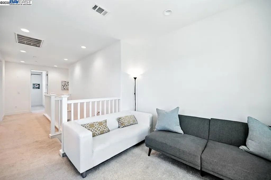 2100 Carbondale Dublin CA 94568