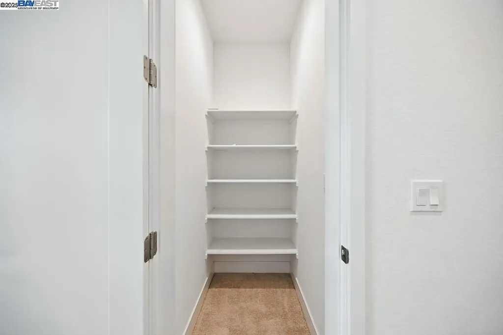 2100 Carbondale Dublin CA 94568