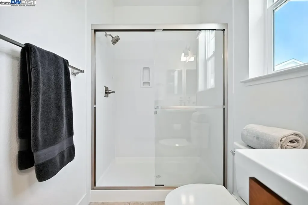 2100 Carbondale Dublin CA 94568