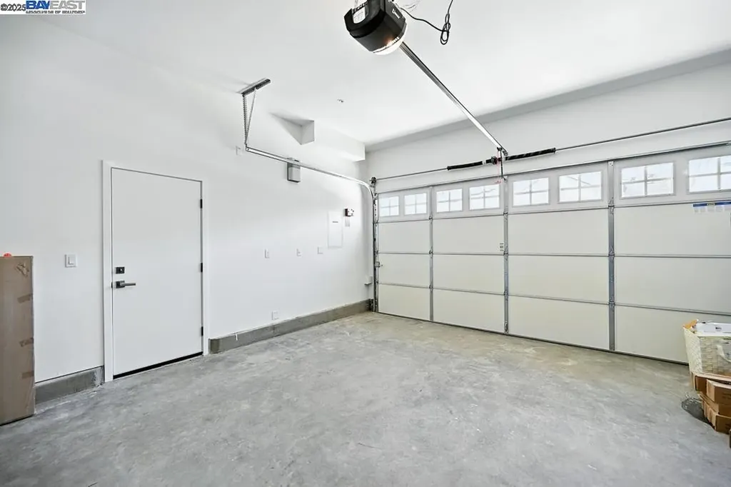 2100 Carbondale Dublin CA 94568