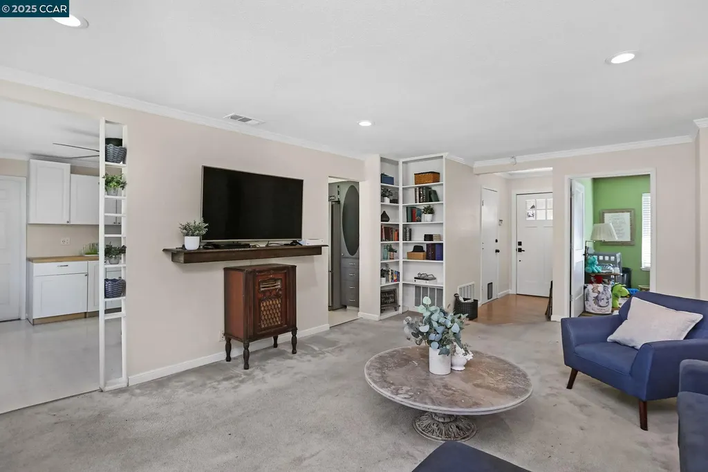 2745 Minert Road Concord CA 94518