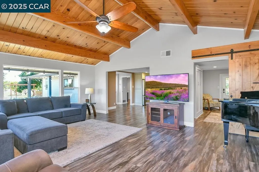 2280 Concord Avenue Brentwood CA 94513