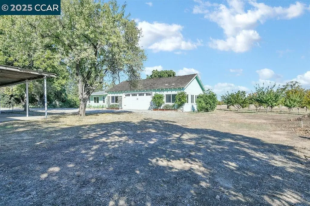 2280 Concord Avenue Brentwood CA 94513