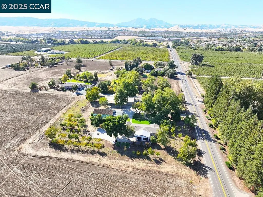 2280 Concord Avenue Brentwood CA 94513