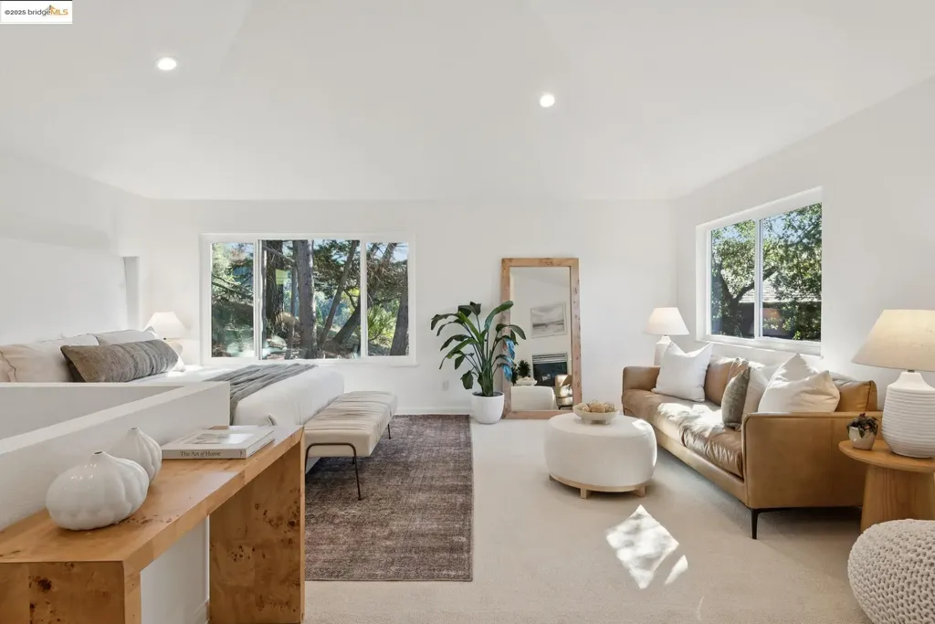 6520 Heather Ridge Way Oakland CA 94611