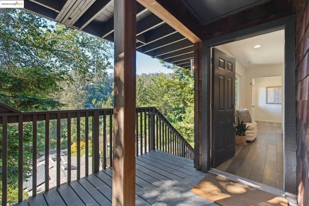 6520 Heather Ridge Way Oakland CA 94611