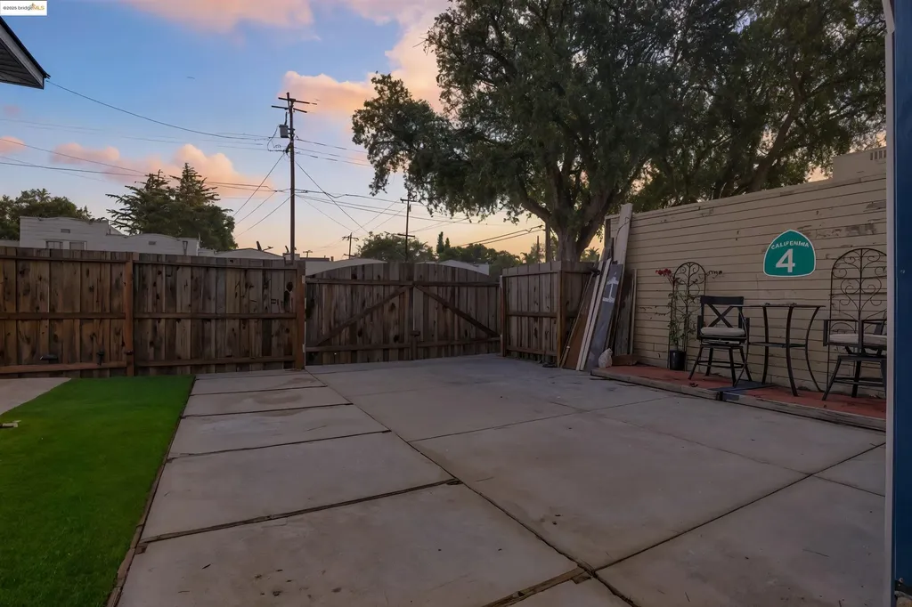 810 F Street Antioch CA 94509