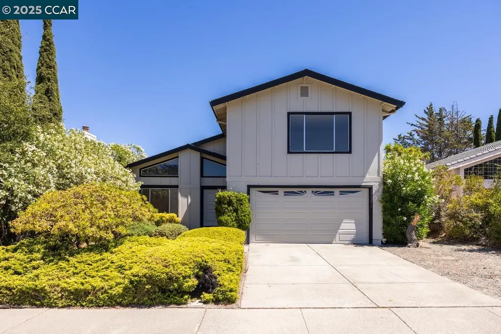 157 Eagle Court Hercules CA 94547