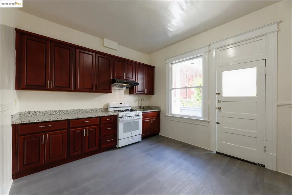 47 Auburn San Francisco CA 94133