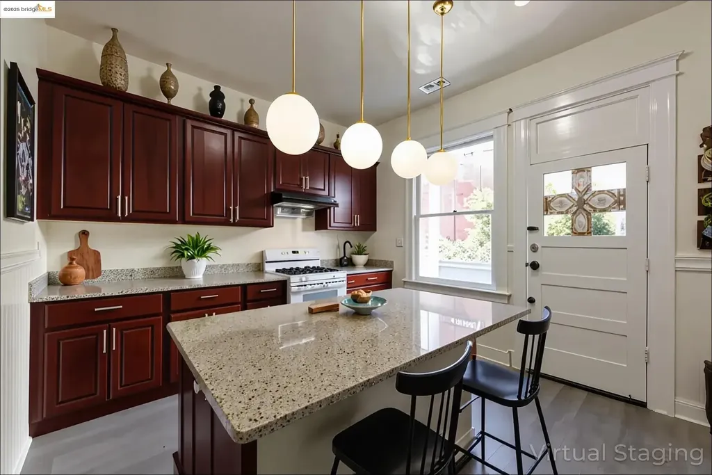 47 Auburn San Francisco CA 94133