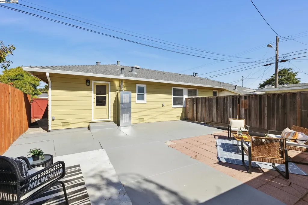 108 Cypress Street Alameda CA 94501