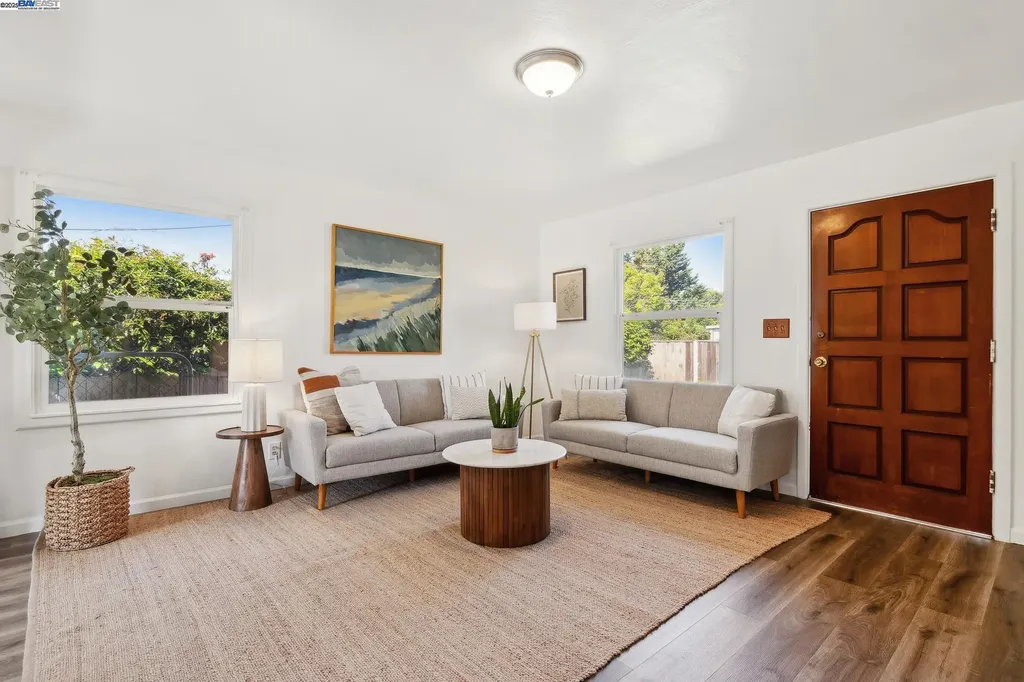 108 Cypress Street Alameda CA 94501