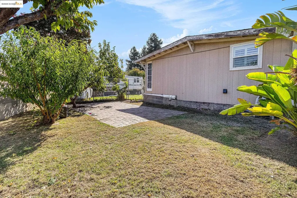 22964 Alice Street Hayward CA 94541