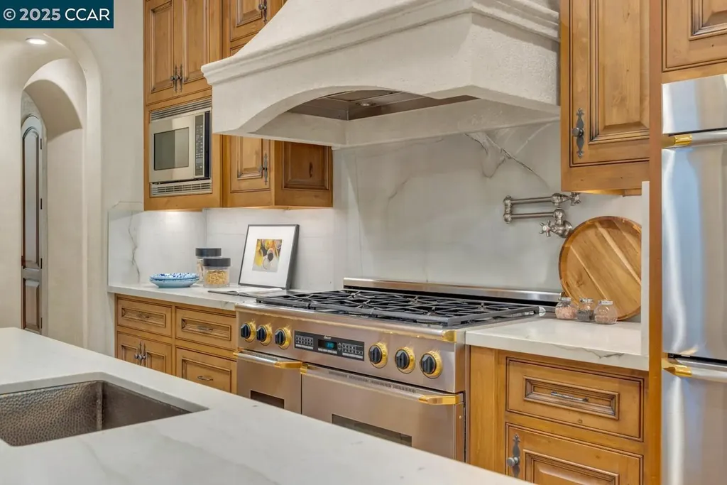 104 Muir Lane Alamo CA 94507