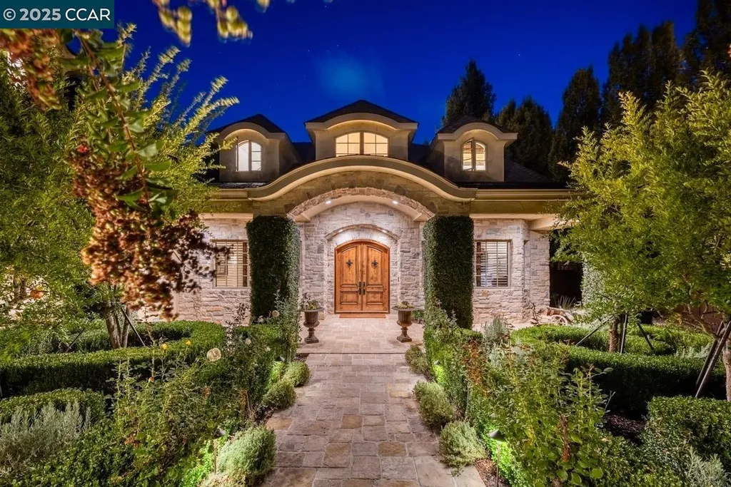 104 Muir Lane Alamo CA 94507