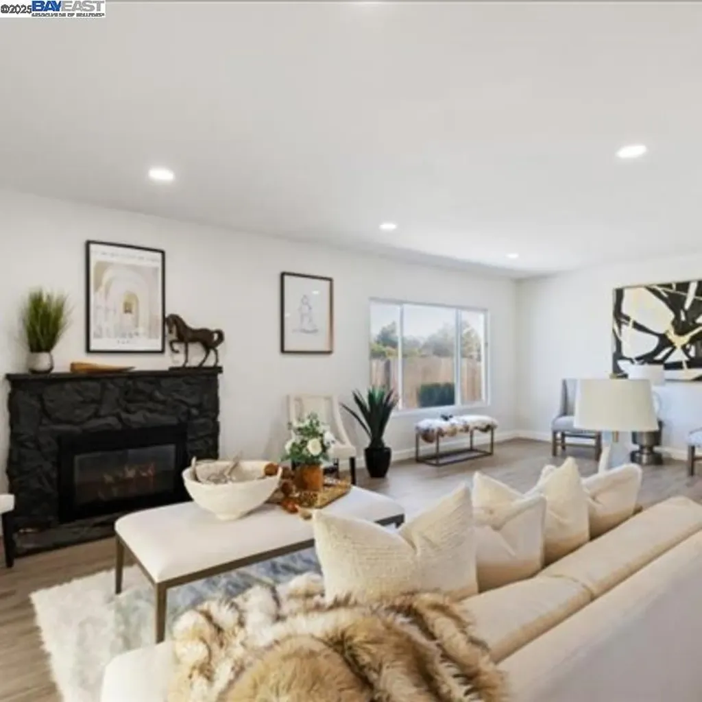 3184 Waugh Place Fremont CA 94536