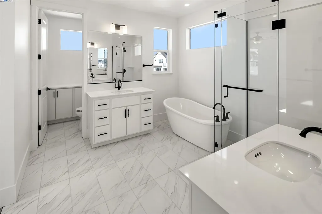 16 Grey Whale Place Bethel Island CA 94511