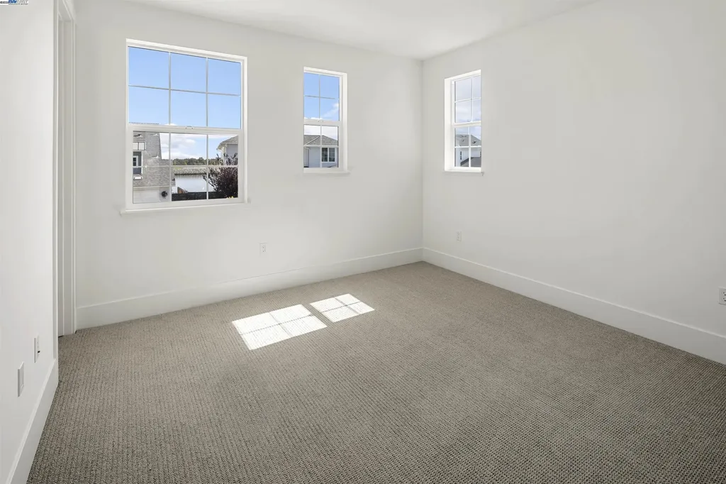 16 Grey Whale Place Bethel Island CA 94511