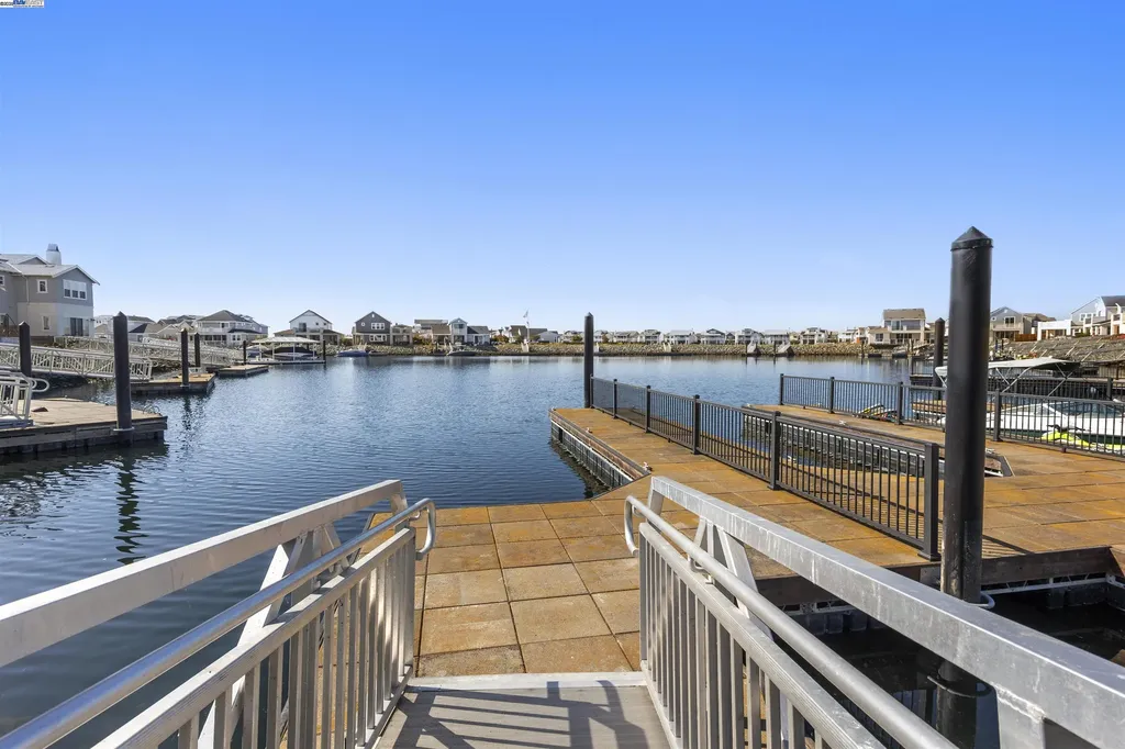 16 Grey Whale Place Bethel Island CA 94511