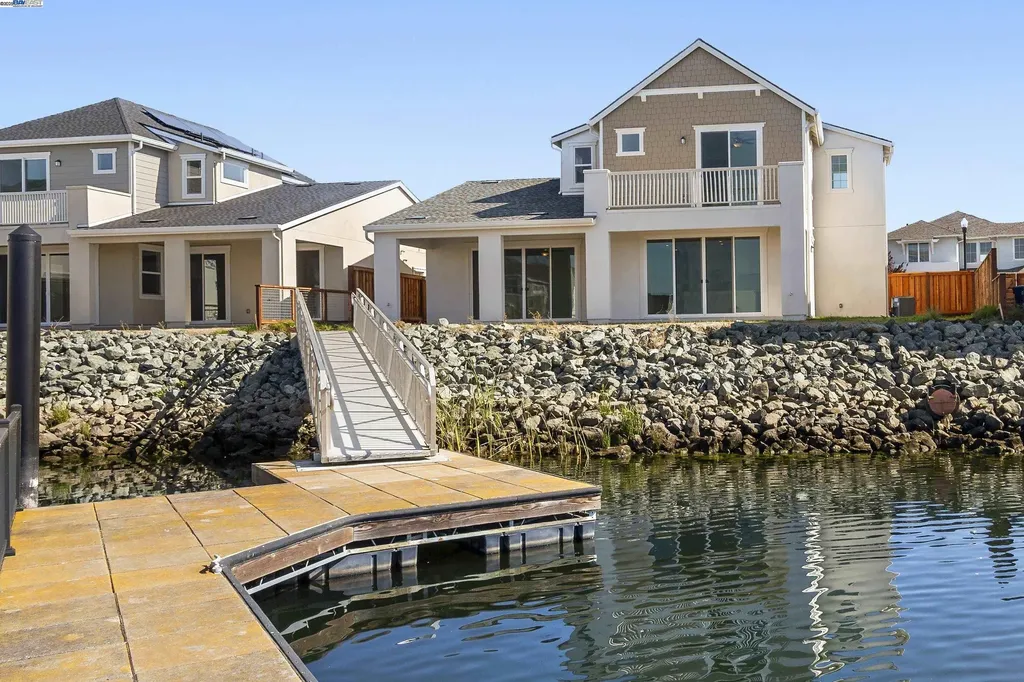 16 Grey Whale Place Bethel Island CA 94511