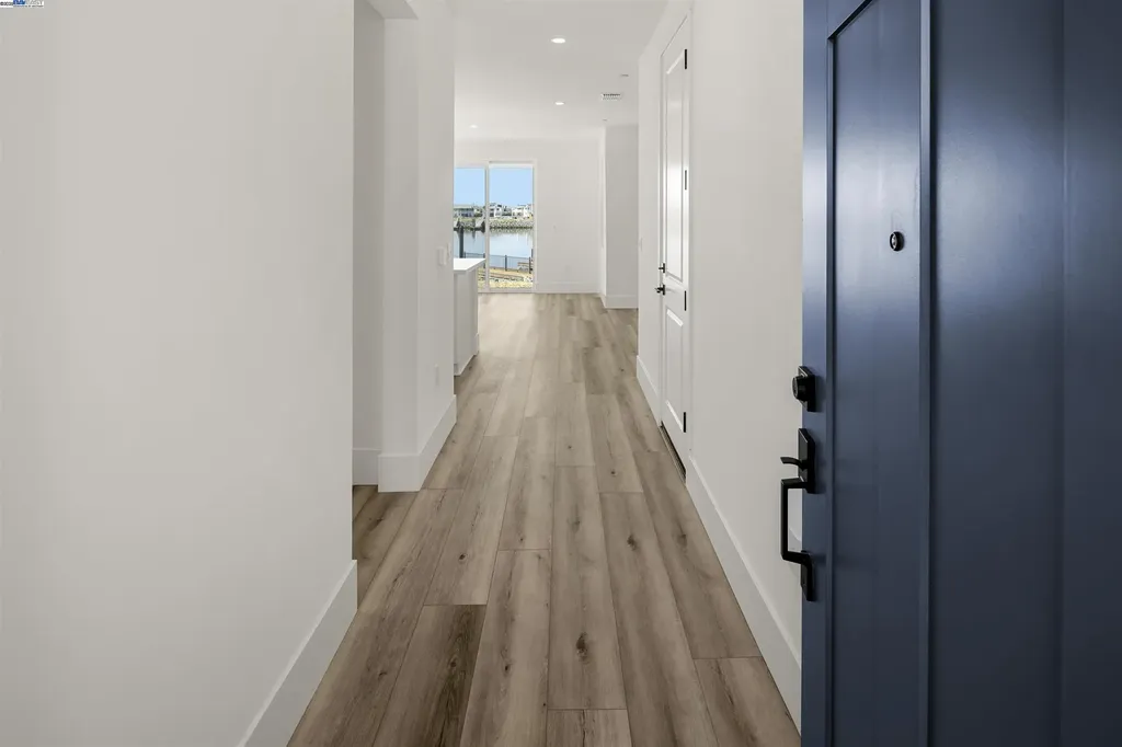 16 Grey Whale Place Bethel Island CA 94511