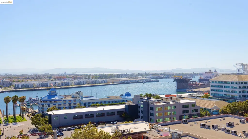 222 Broadway Oakland CA 94607